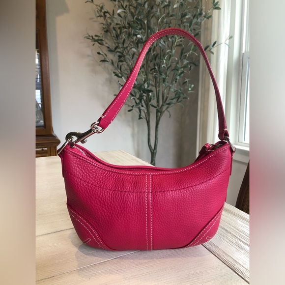 Vintage Coach Mini Hobo Bag Pink Pebble Leather Handbag #4293 with Hangtag - Picture 2 of 13